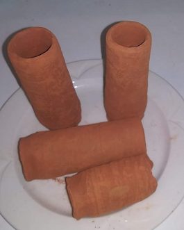 Indian rolled pots